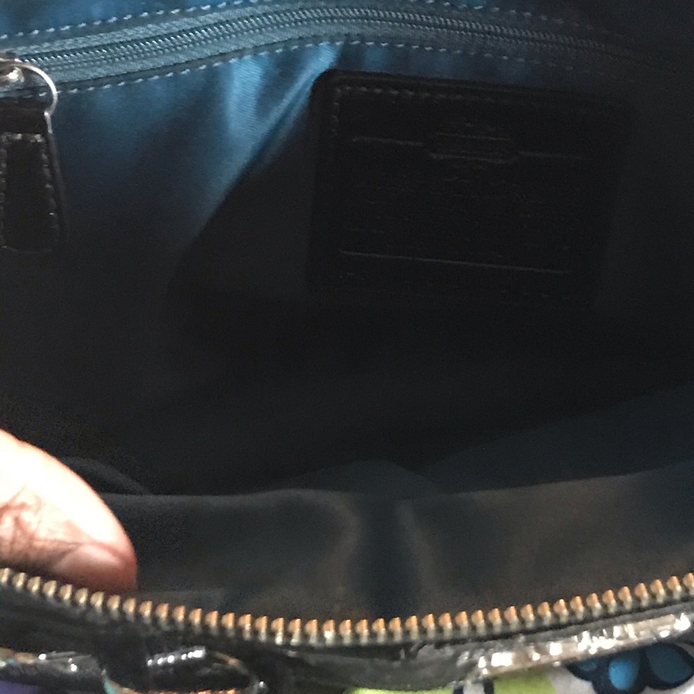 Purse - Picture 3 of 3